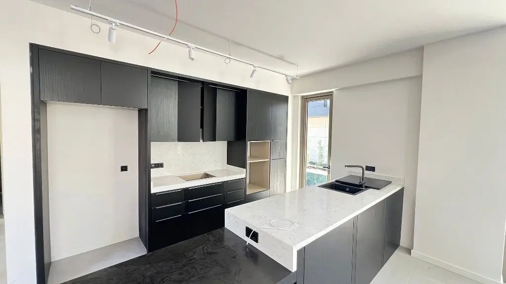 Modern kitchen